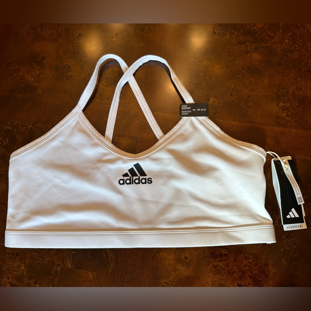 NWT ADIDAS Aeroreact White Sports Bra